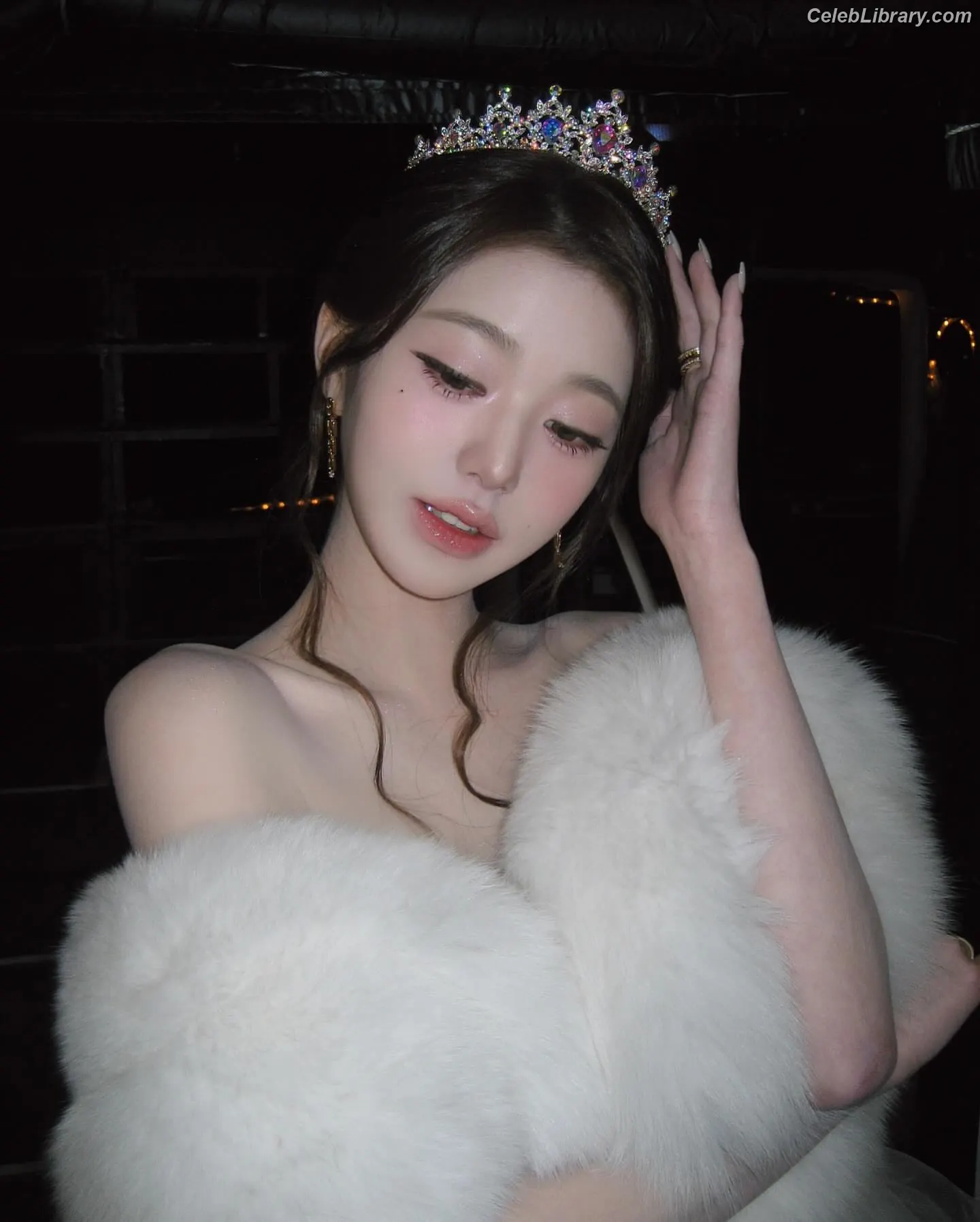 Jang Won-young  장원영 WONYOUNG photo 3 of 5845