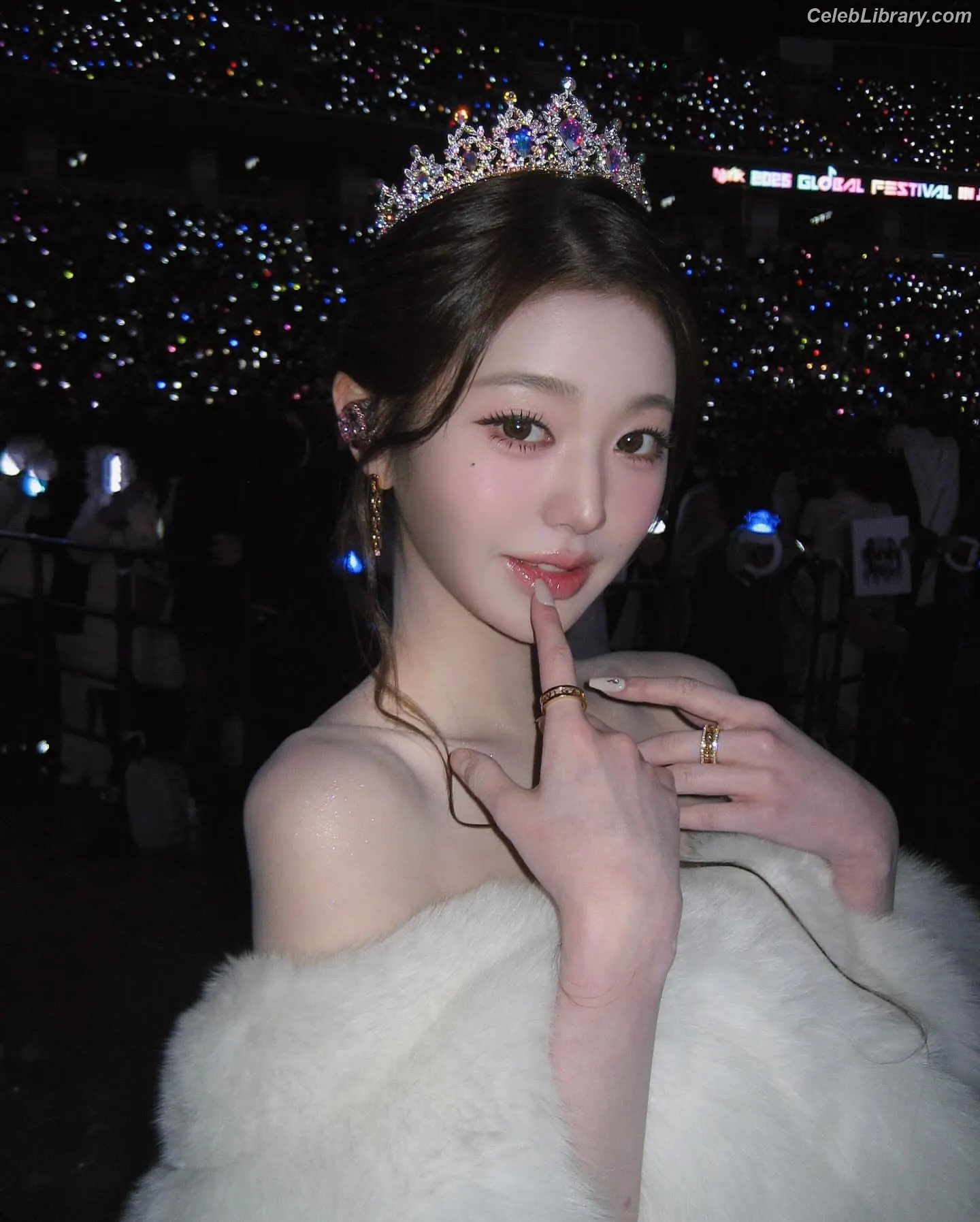 Jang Won-young  장원영 WONYOUNG photo 6 of 5845