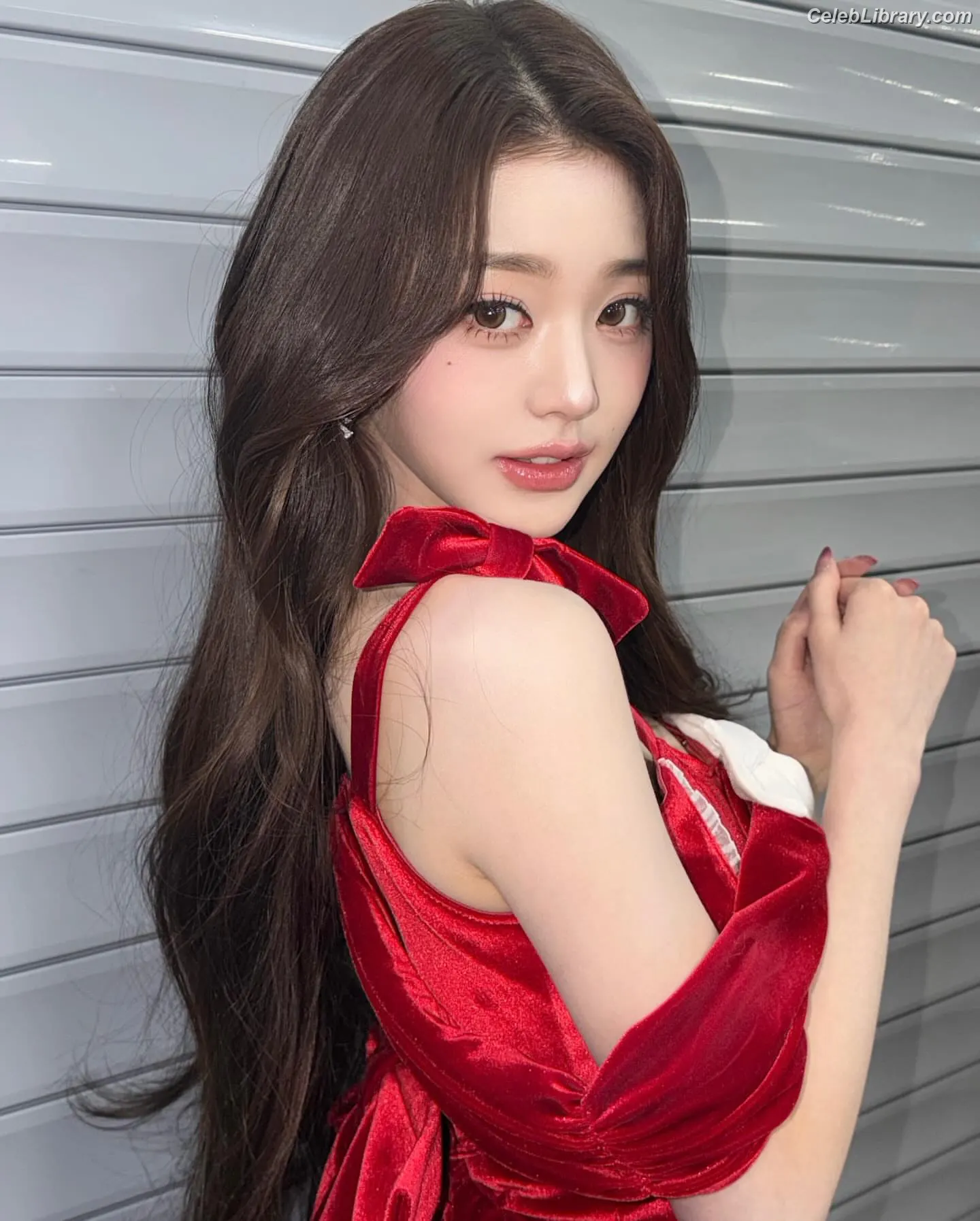 Jang Won-young  장원영 WONYOUNG photo 21 of 5845