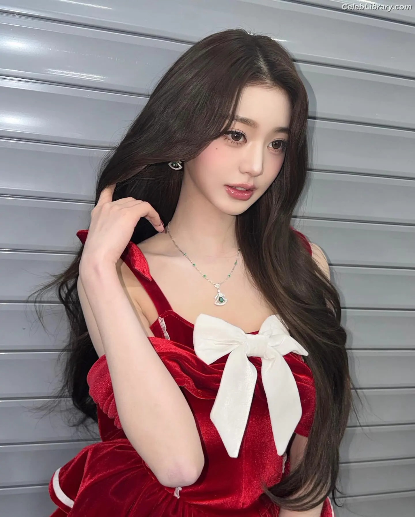 Jang Won-young 장원영 WONYOUNG photo 2 of 5845