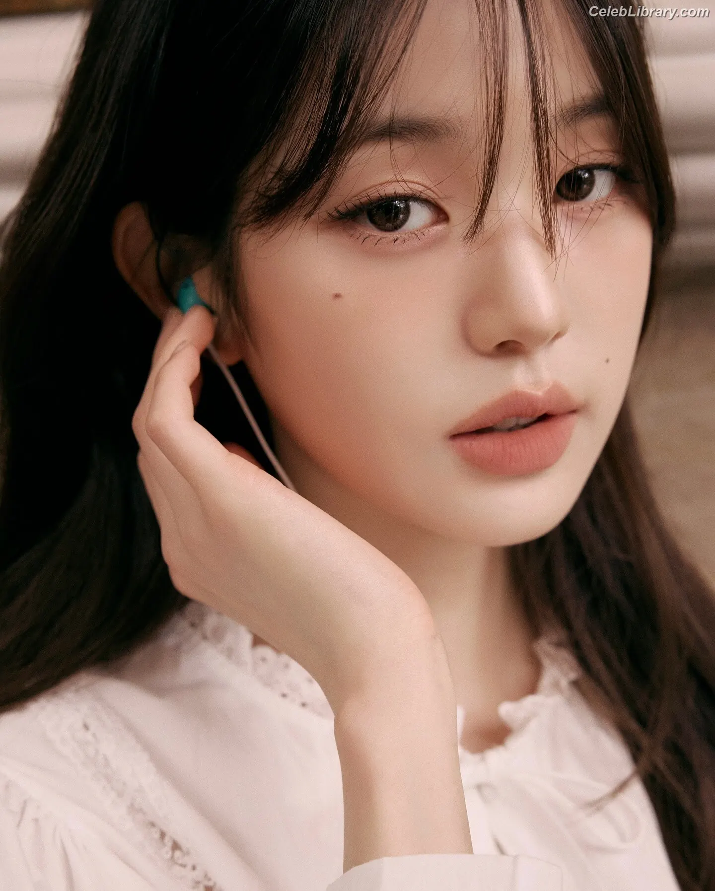 Jang Won-young 장원영 WONYOUNG photo 22 of 5845