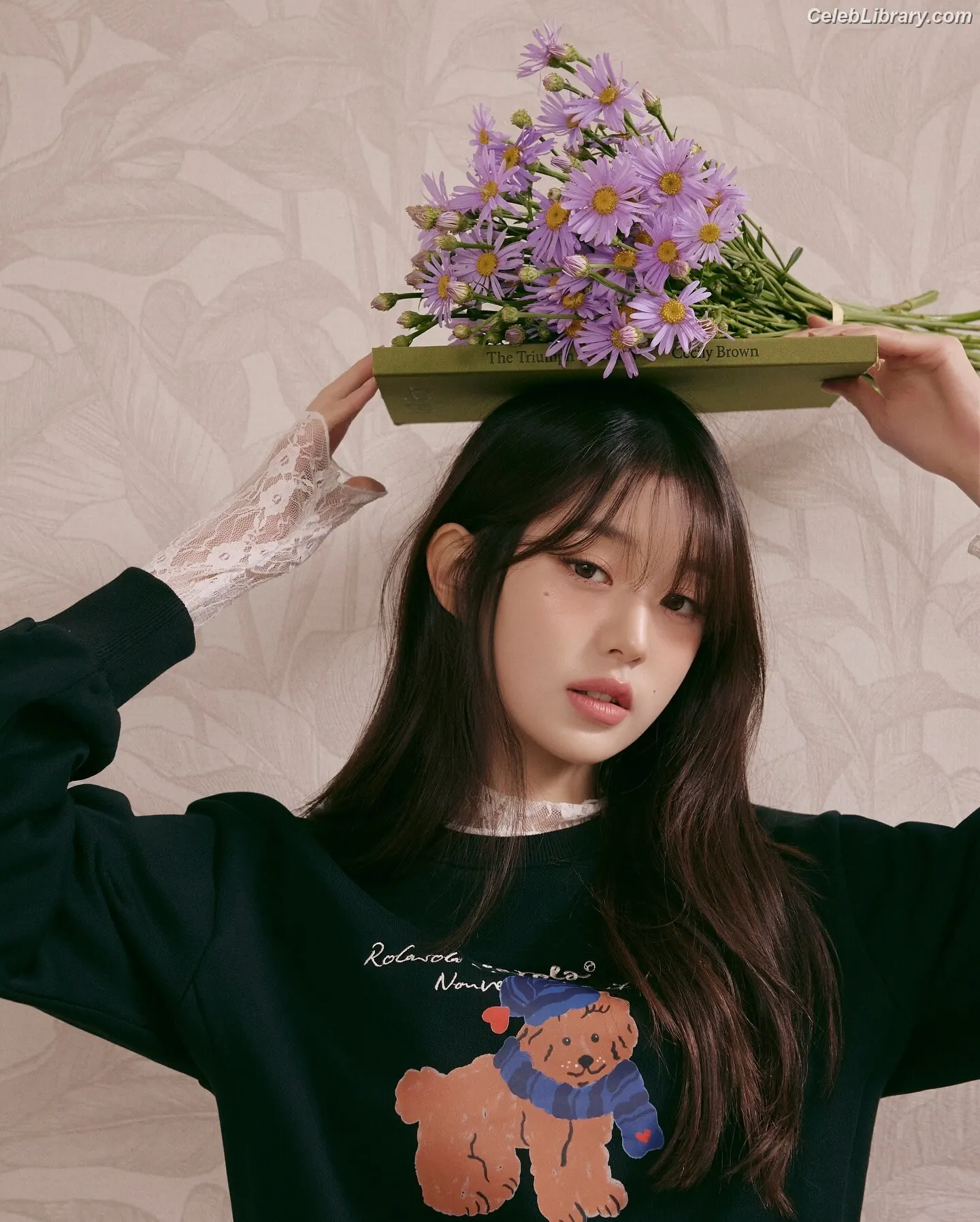 Jang Won-young 장원영 WONYOUNG photo 1 of 5845