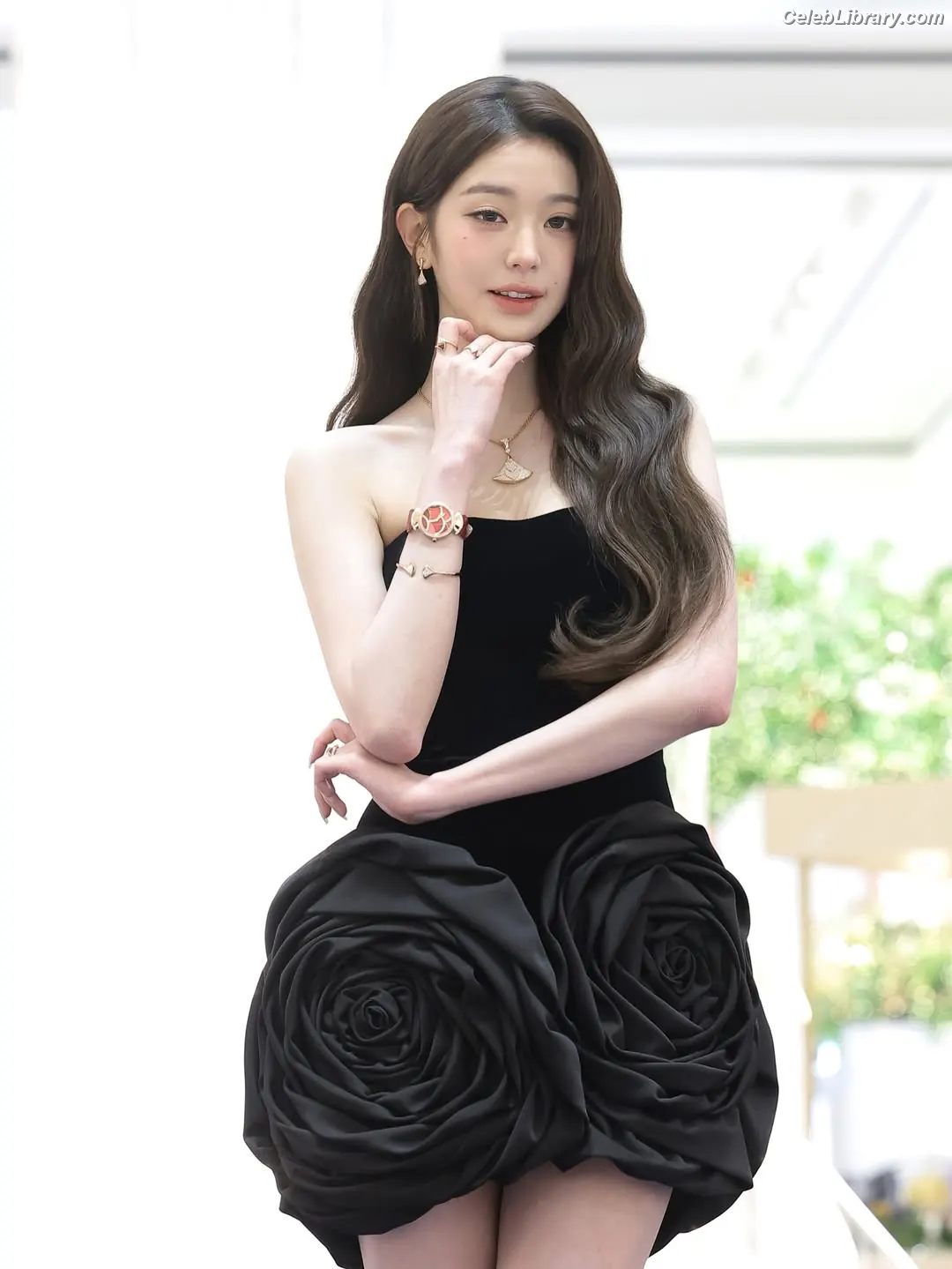 Jang Won-young  장원영 WONYOUNG photo 20 of 5845