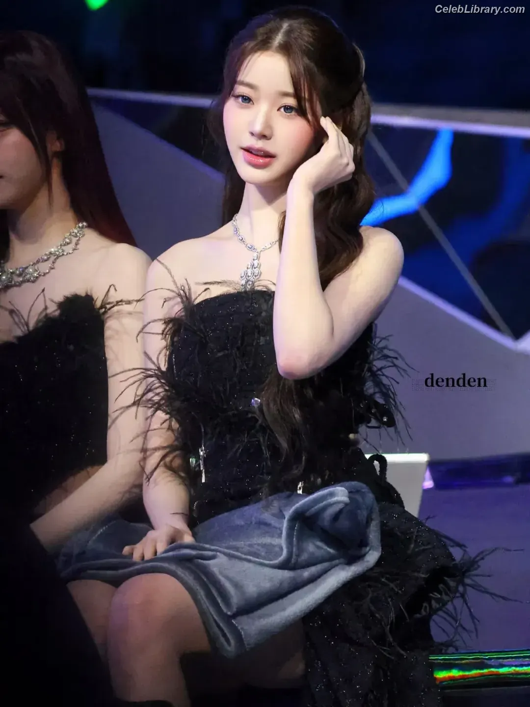Jang Won-young  장원영 WONYOUNG photo 2 of 5845