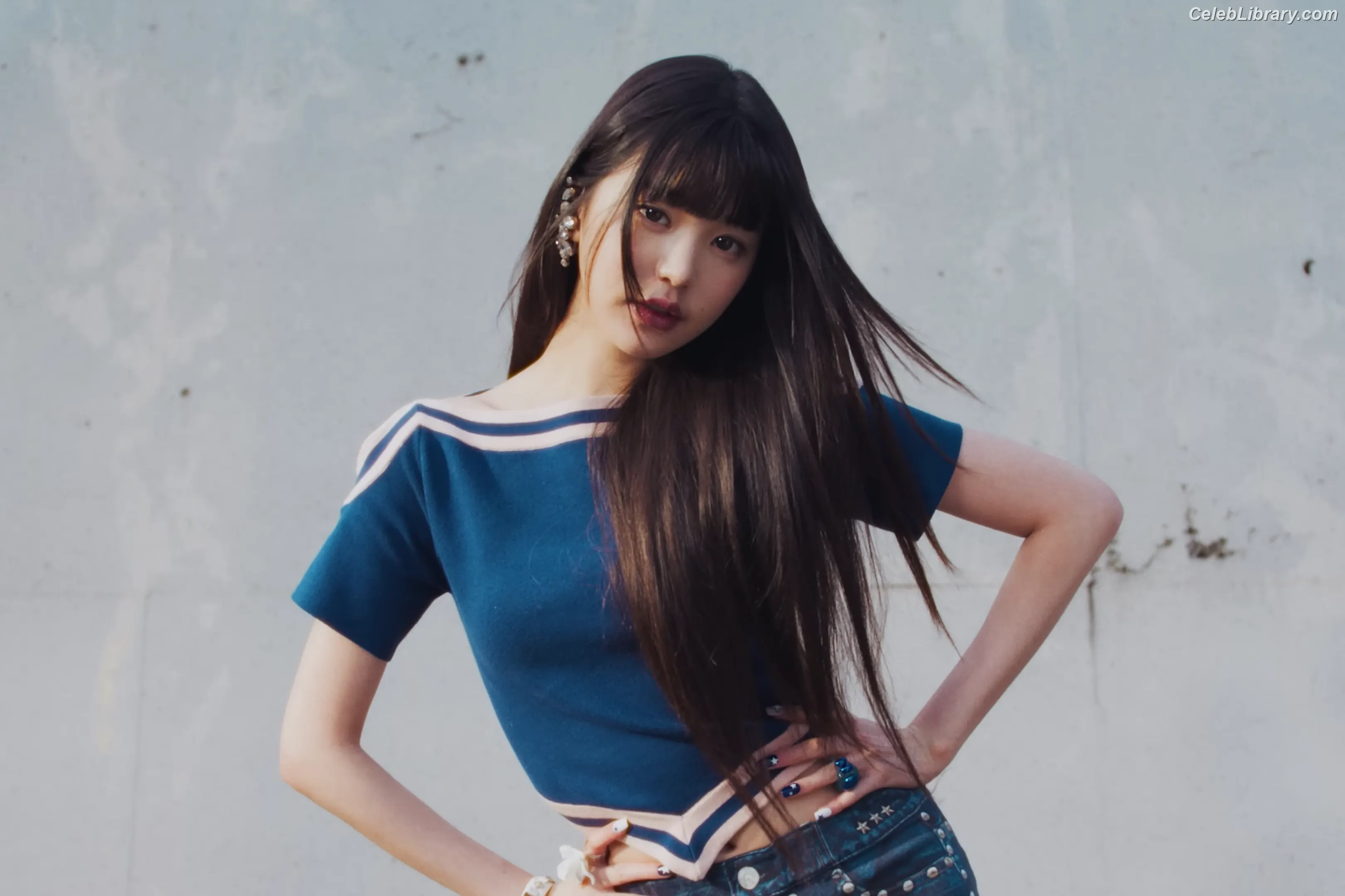 Jang Won-young  장원영 WONYOUNG photo 17 of 5845