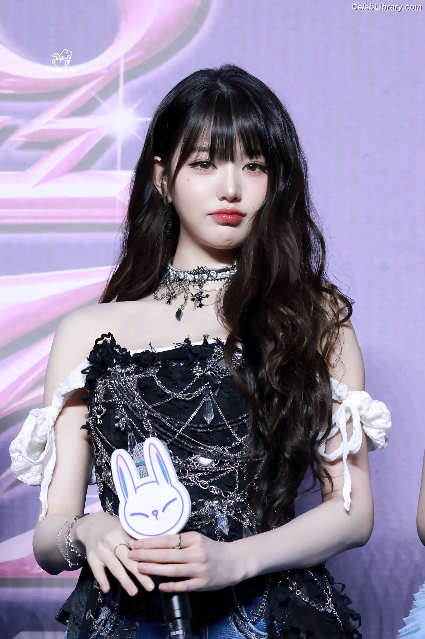 Jang Won-young  장원영 WONYOUNG photo 20 of 5845