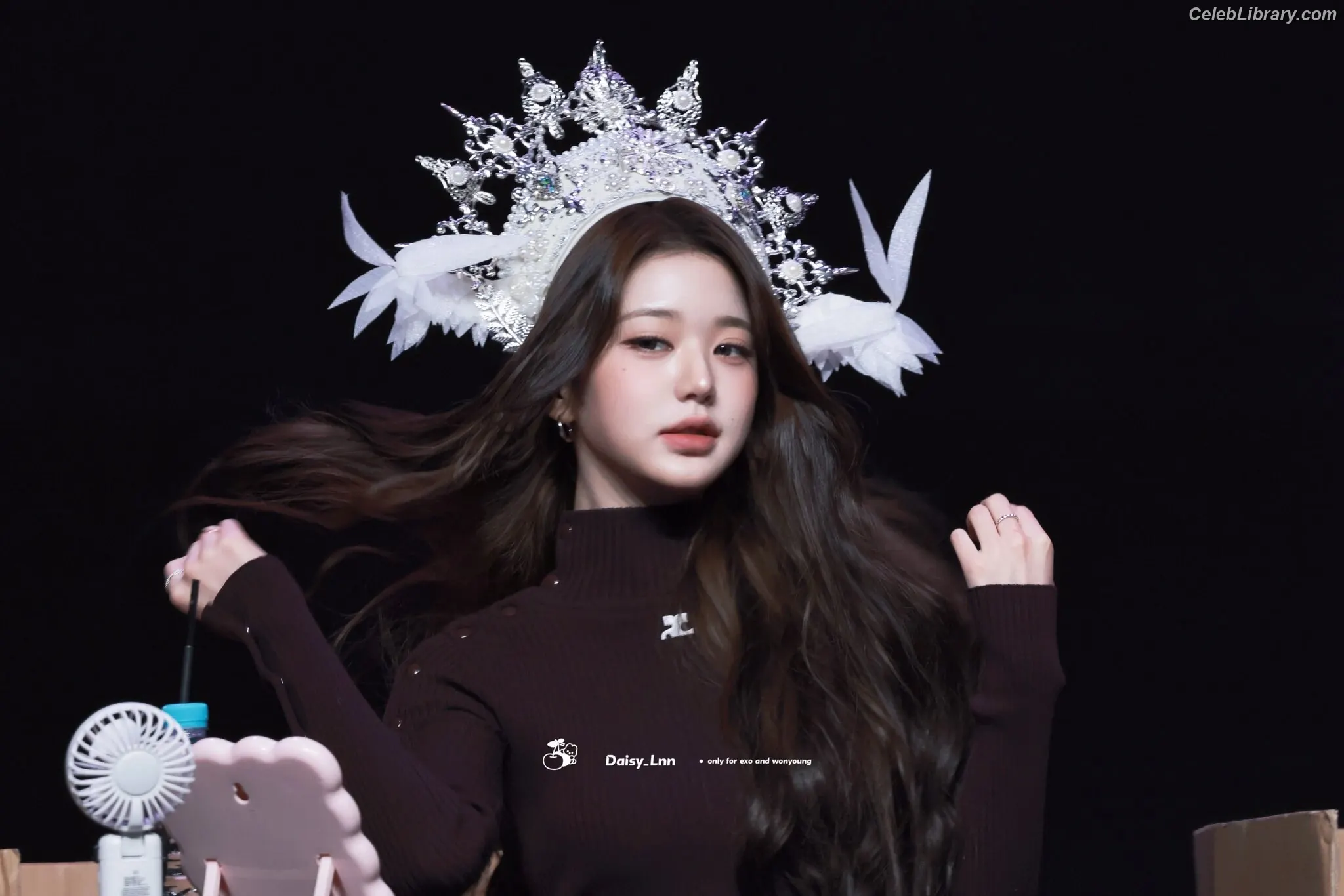 Jang Won-young  장원영 WONYOUNG photo 2 of 5845