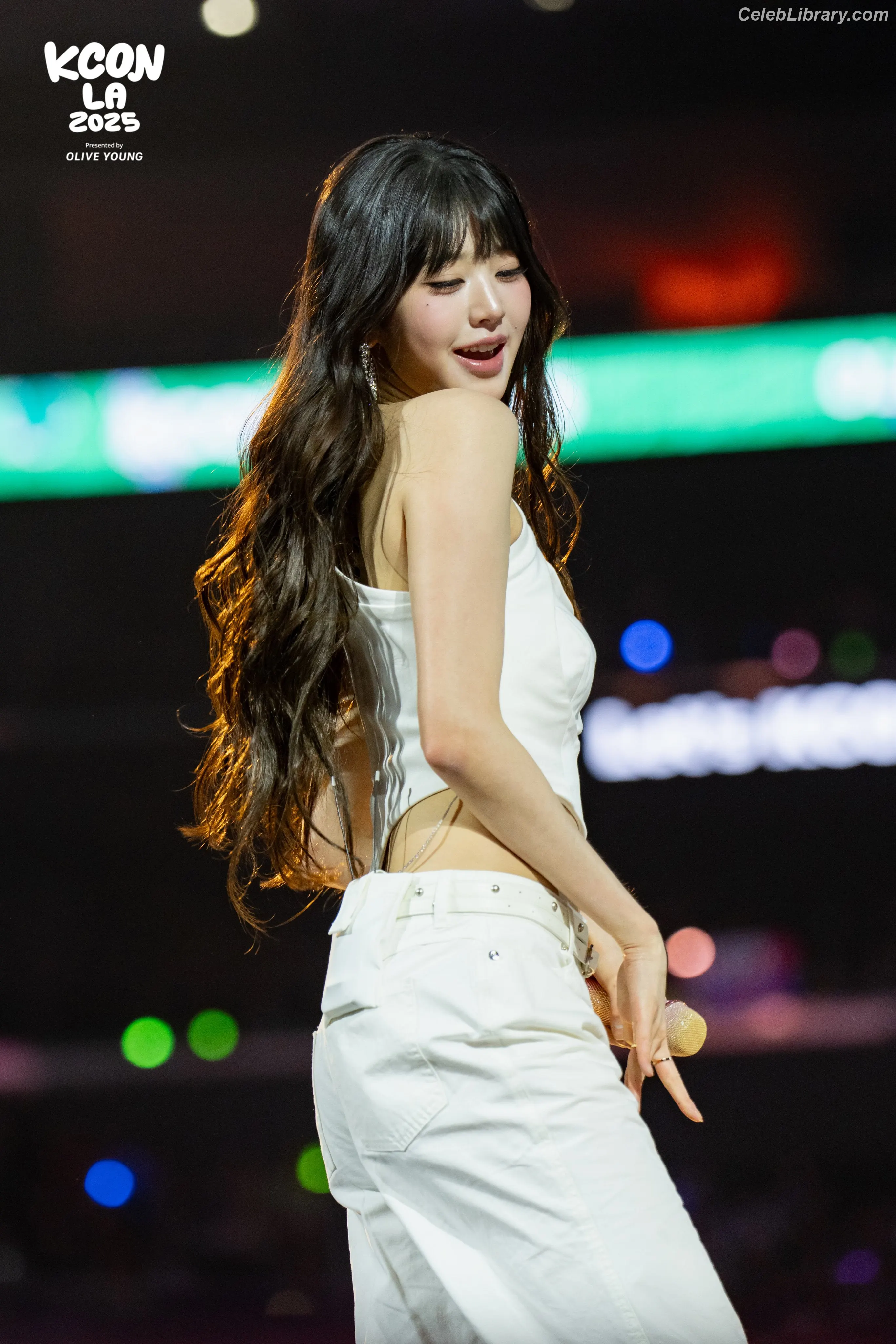 Jang Won-young  장원영 WONYOUNG photo 4 of 5845