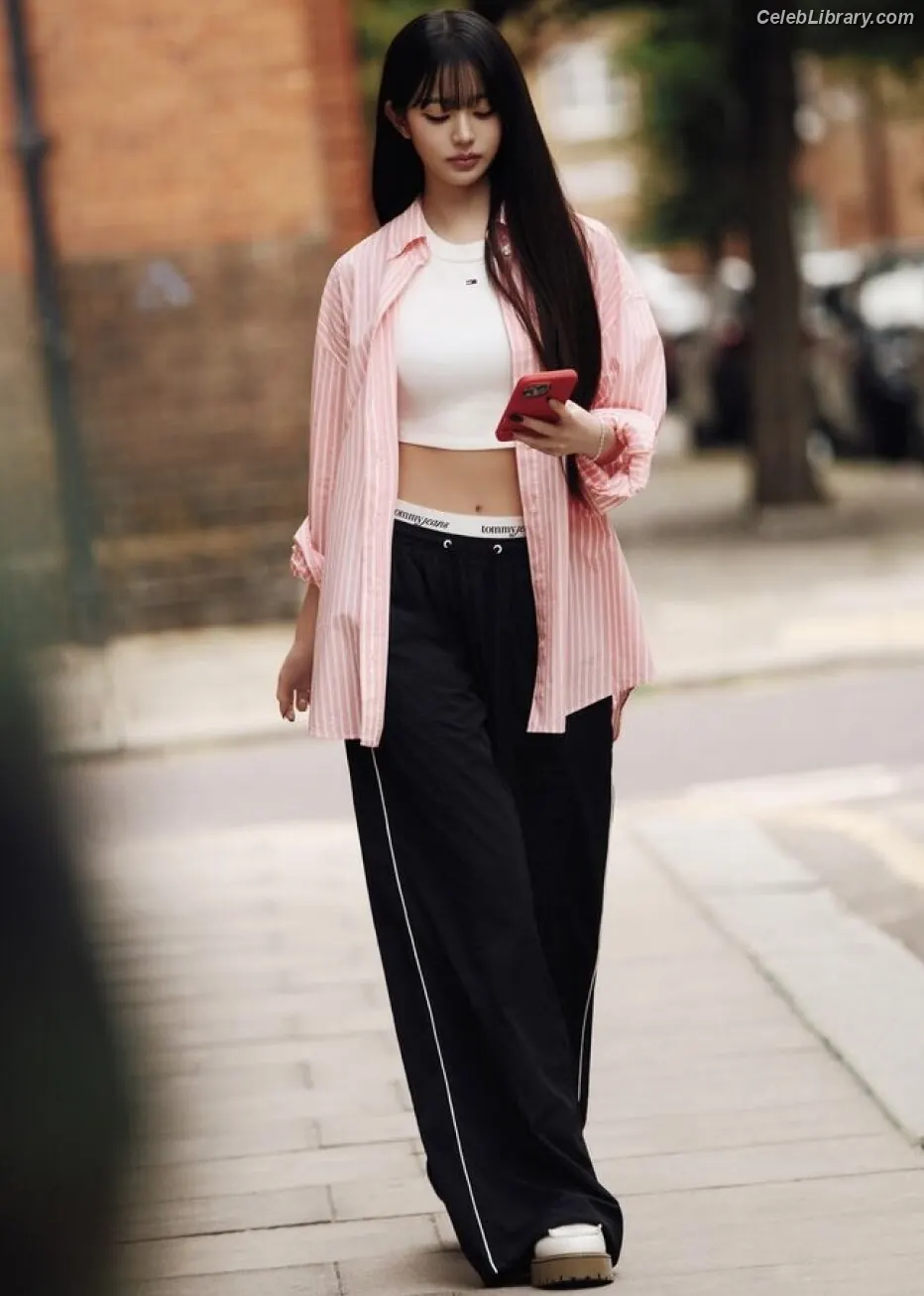 Jang Won-young 장원영 WONYOUNG photo 14 of 5845