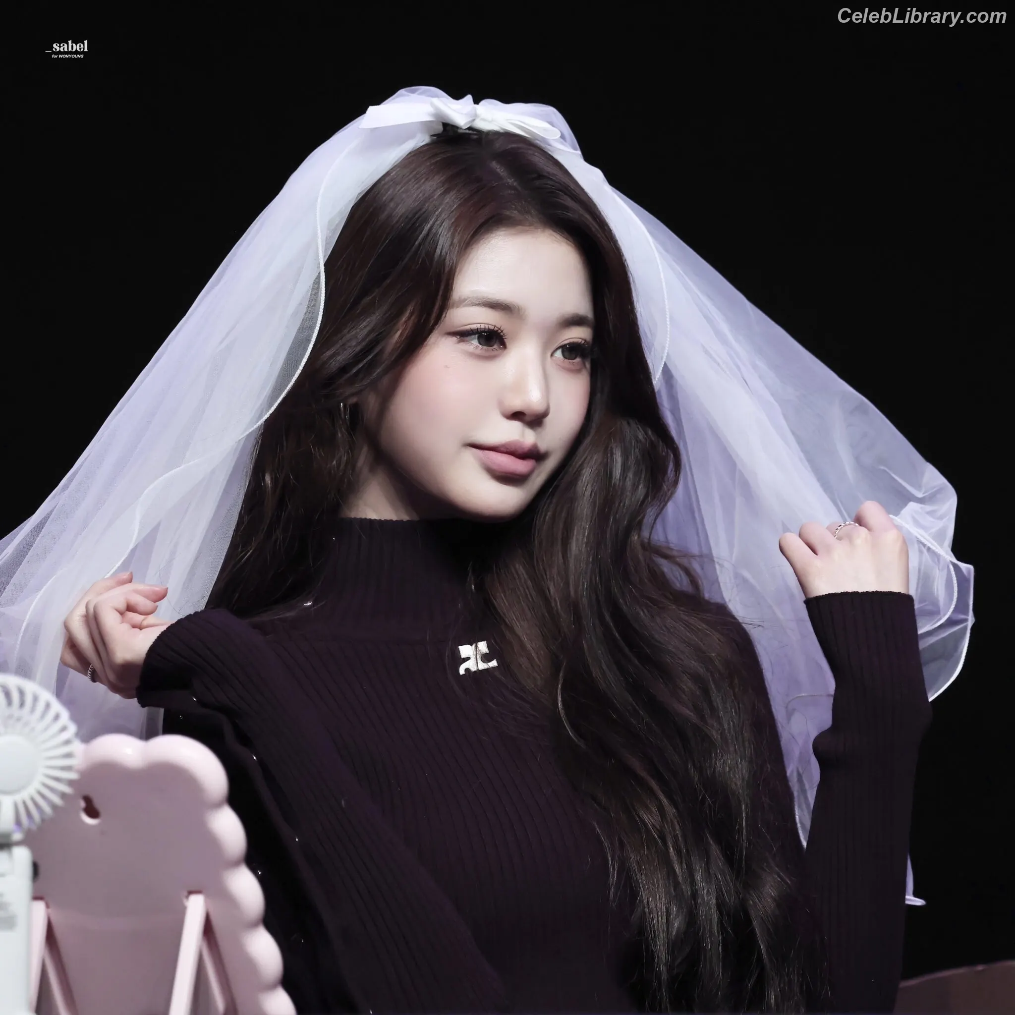 Jang Won-young 장원영 WONYOUNG photo 8 of 5845
