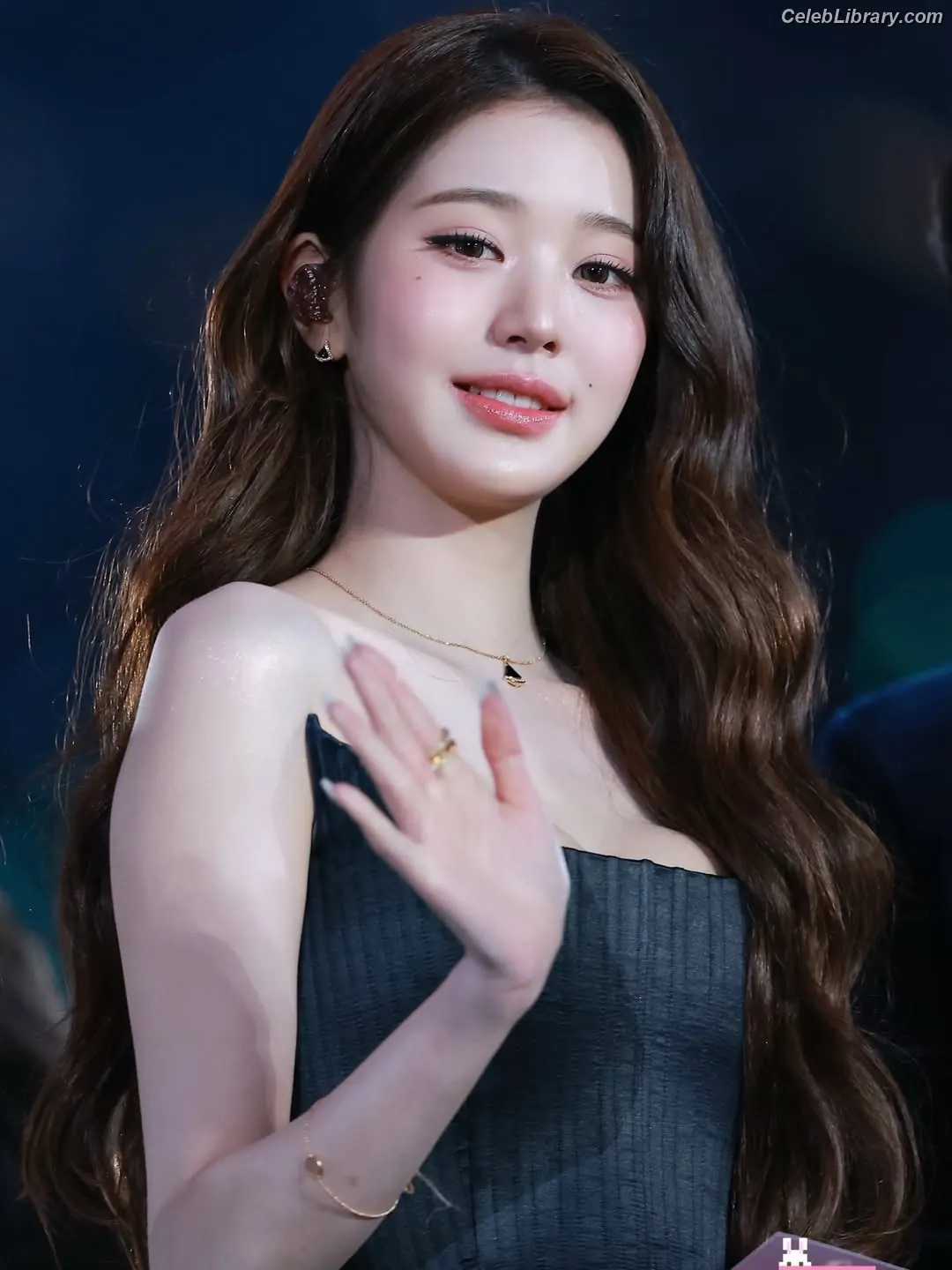 Jang Won-young 장원영 WONYOUNG photo 19 of 5845