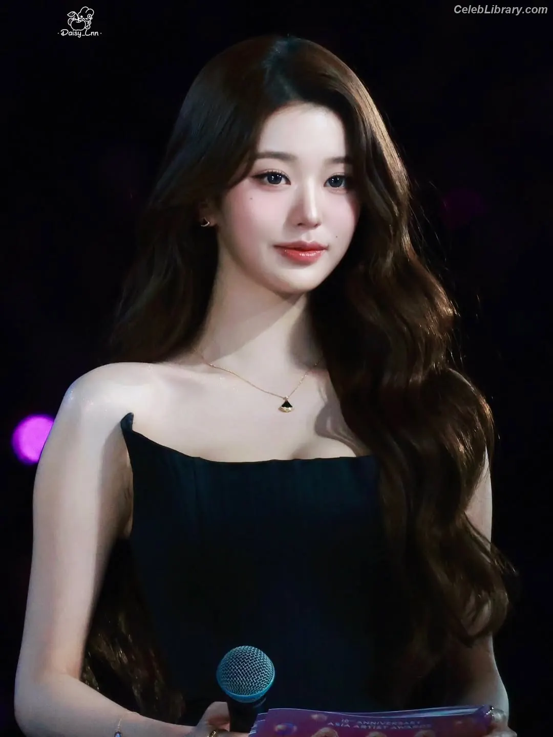 Jang Won-young 장원영 WONYOUNG photo 23 of 5845