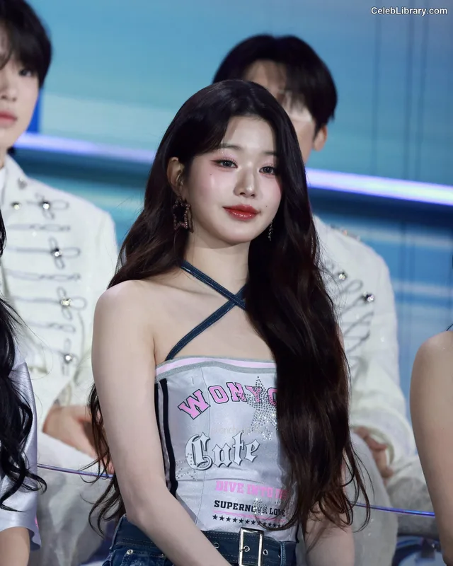 Jang Won-young  장원영 WONYOUNG photo 16 of 5846