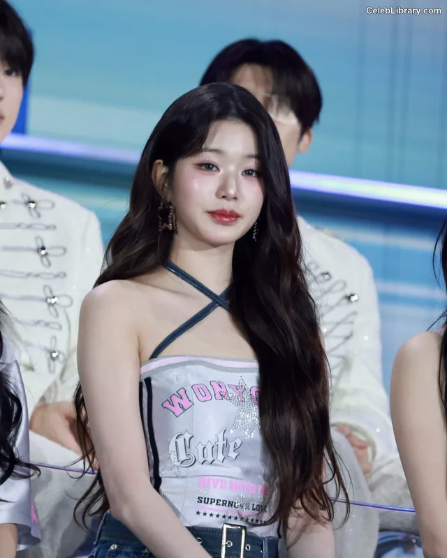 Jang Won-young  장원영 WONYOUNG photo 17 of 5846