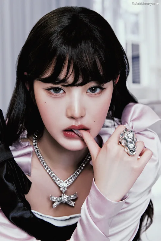 Jang Won-young  장원영 WONYOUNG photo 19 of 5846