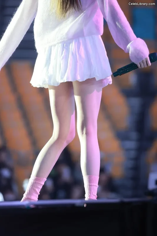 Jang Won-young  장원영 WONYOUNG photo 14 of 5846