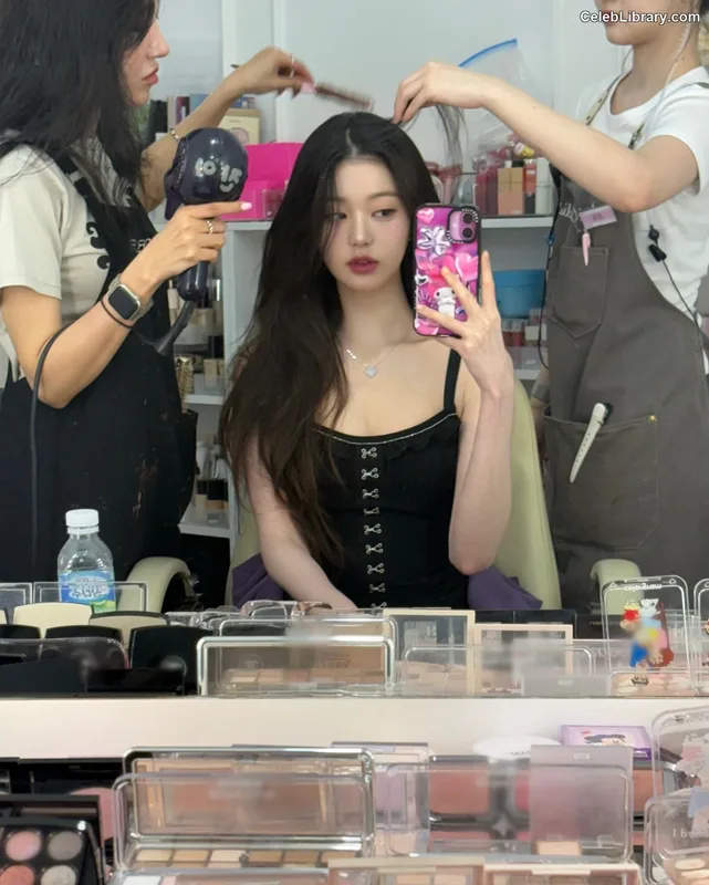 Jang Won-young  장원영 WONYOUNG photo 16 of 5846
