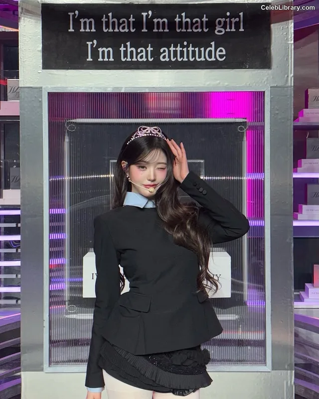 Jang Won-young  장원영 WONYOUNG photo 18 of 5846