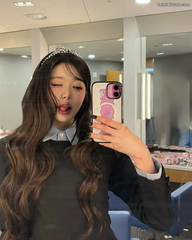 Jang Won-young  장원영 WONYOUNG photo 6 of 5846