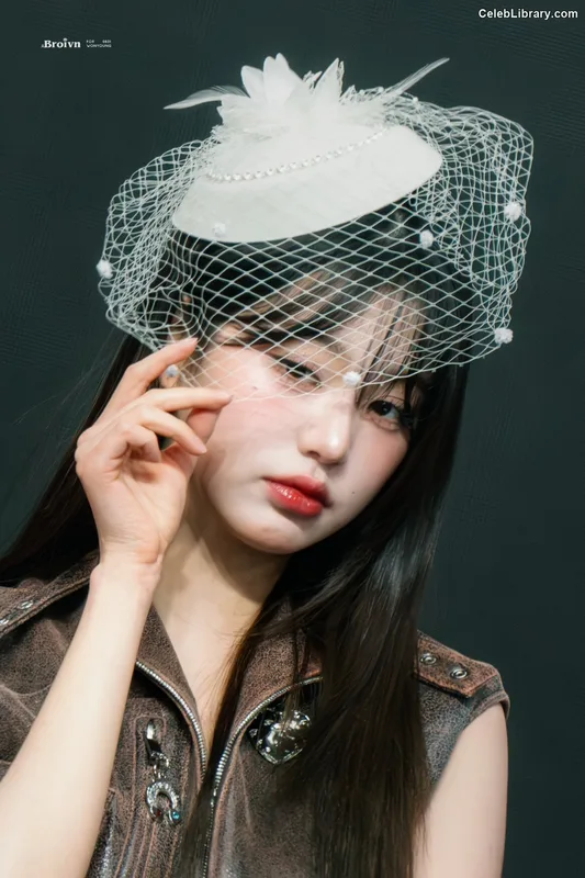 Jang Won-young  장원영 WONYOUNG photo 13 of 5846