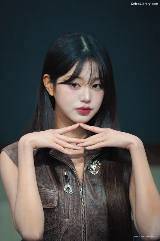 Jang Won-young  장원영 WONYOUNG photo 22 of 5846