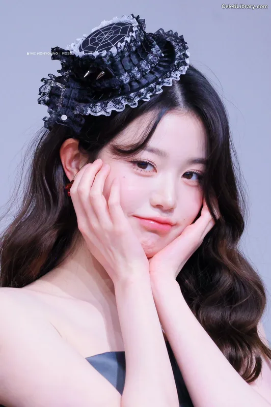 Jang Won-young  장원영 WONYOUNG photo 6 of 5846
