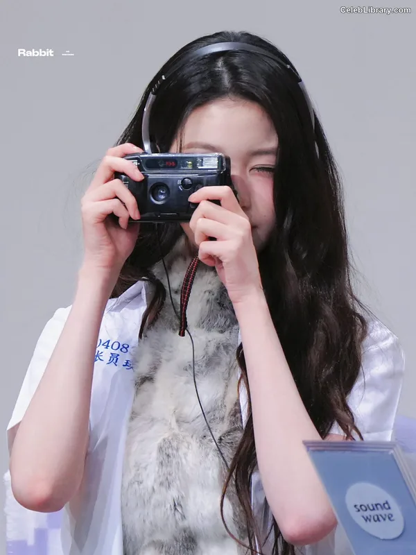 Jang Won-young 장원영 WONYOUNG photo 3 of 5846