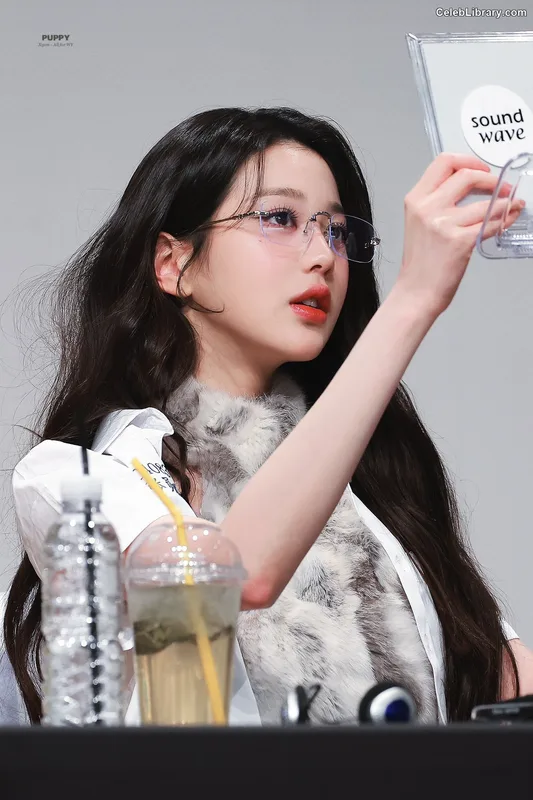 Jang Won-young 장원영 WONYOUNG photo 7 of 5846