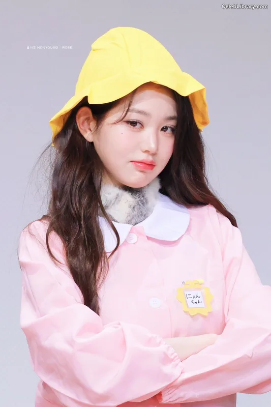 Jang Won-young 장원영 WONYOUNG photo 16 of 5846