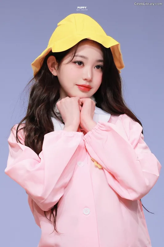 Jang Won-young 장원영 WONYOUNG photo 17 of 5846