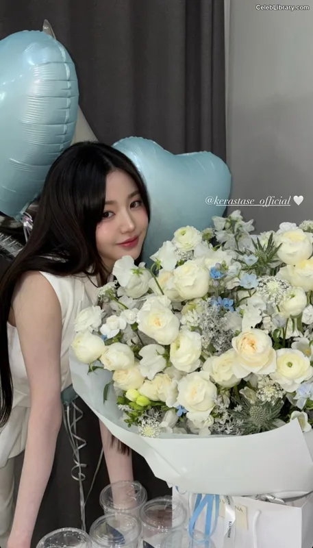 Jang Won-young 장원영 WONYOUNG photo 3 of 5846