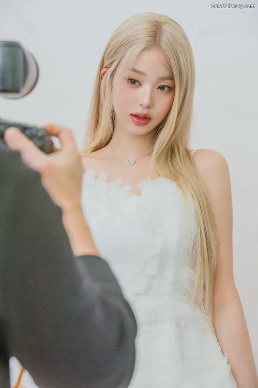 Jang Won-young 장원영 WONYOUNG photo 6 of 5846