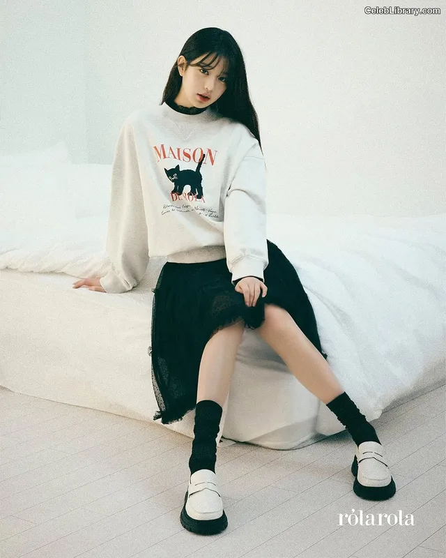 Jang Won-young 장원영 WONYOUNG photo 24 of 5846