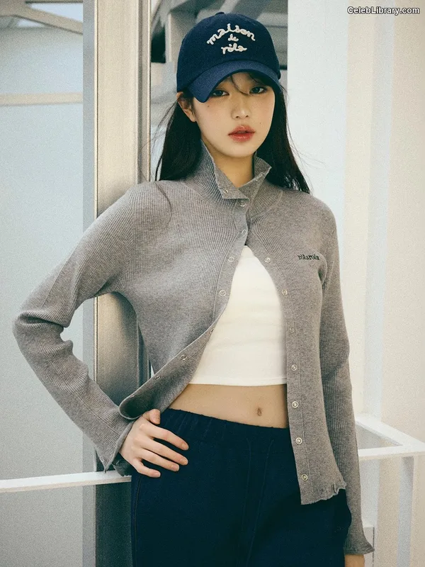 Jang Won-young 장원영 WONYOUNG photo 20 of 5846