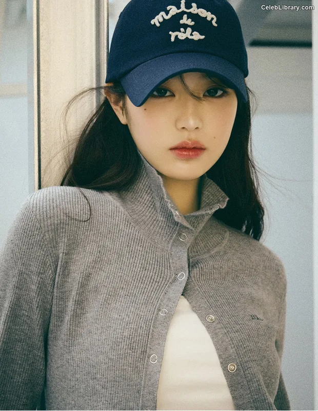 Jang Won-young 장원영 WONYOUNG photo 22 of 5846