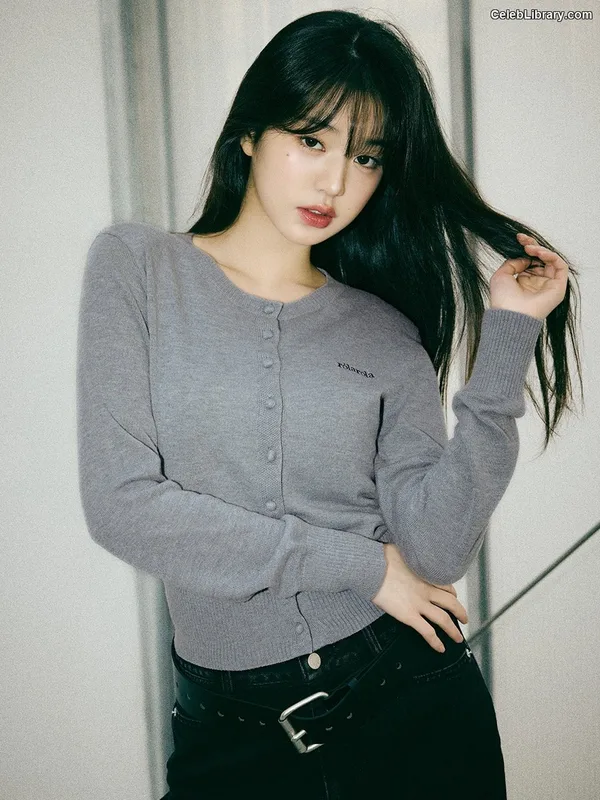 Jang Won-young 장원영 WONYOUNG photo 4 of 5846