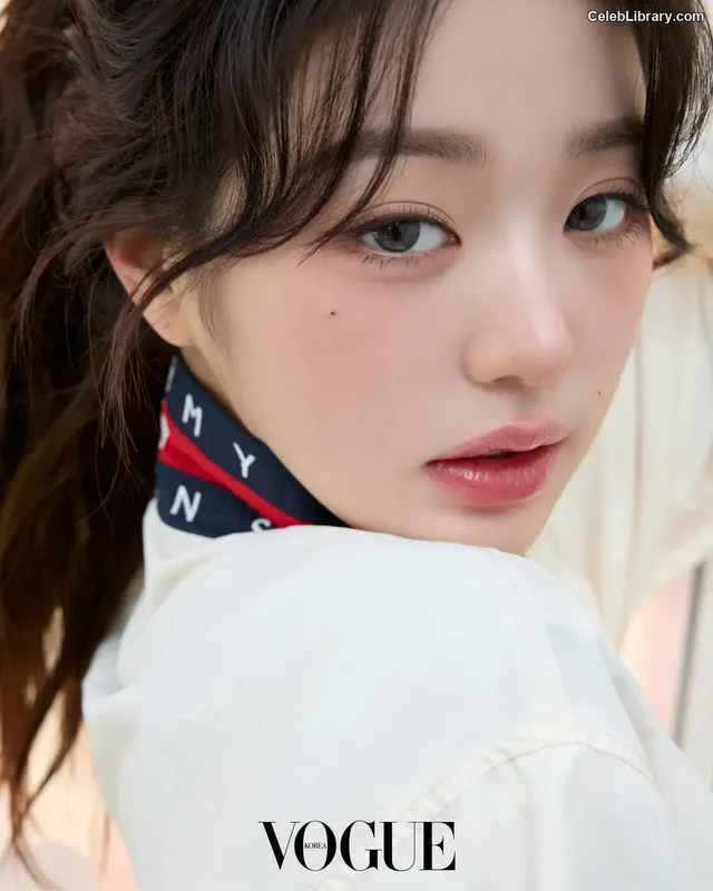 Jang Won-young 장원영 WONYOUNG photo 24 of 5846