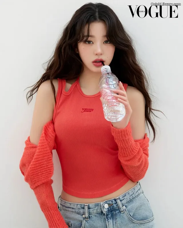 Jang Won-young 장원영 WONYOUNG photo 2 of 5846