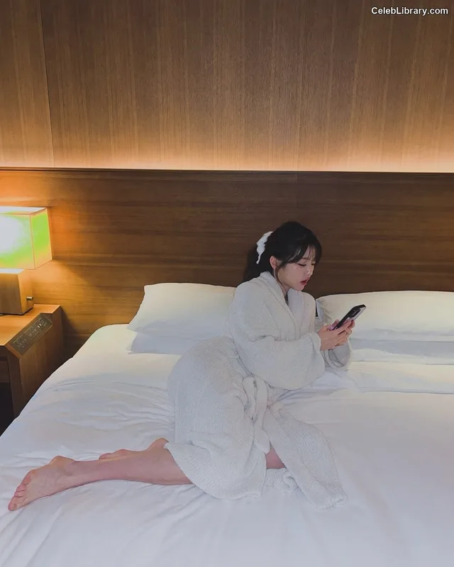 Jang Won-young 장원영 WONYOUNG photo 20 of 5846