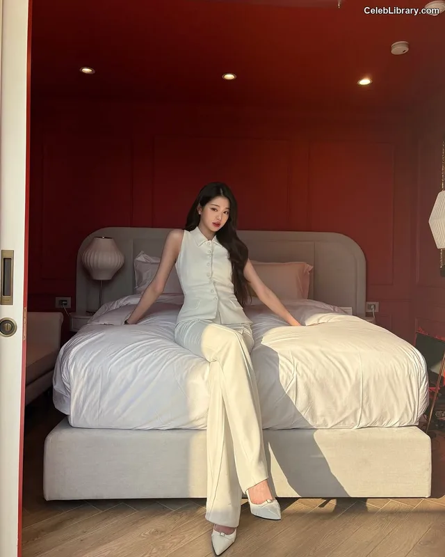 Jang Won-young 장원영 WONYOUNG photo 4 of 5846