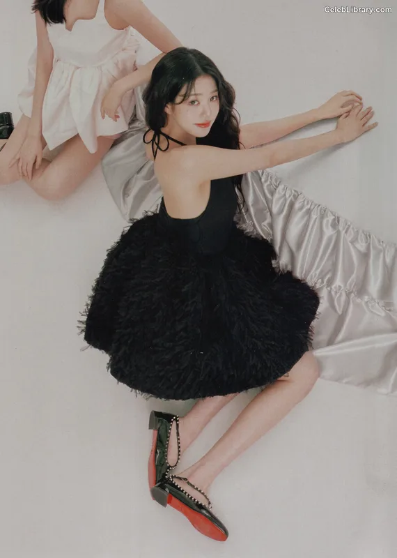 Jang Won-young  장원영 WONYOUNG photo 13 of 5846