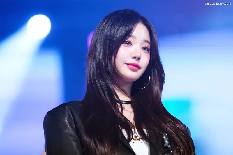 Jang Won-young  장원영 WONYOUNG photo 21 of 5846