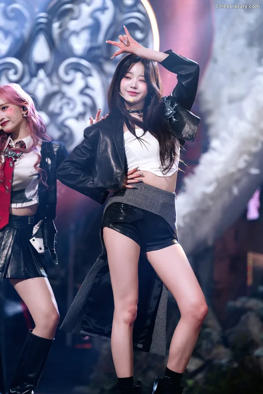 Jang Won-young  장원영 WONYOUNG photo 5 of 5846