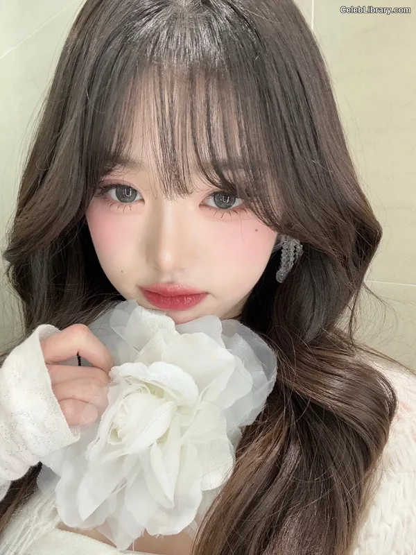 Jang Won-young  장원영 WONYOUNG photo 4 of 5846