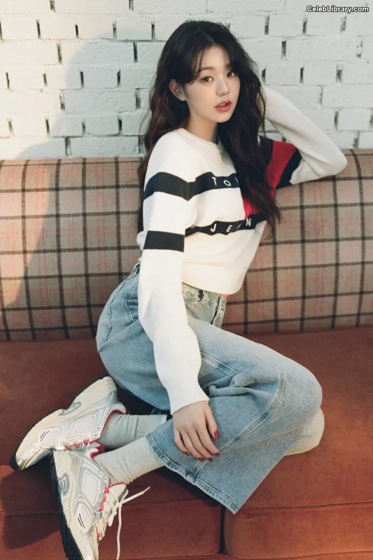 Jang Won-young  장원영 WONYOUNG photo 7 of 5846