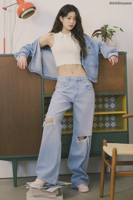 Jang Won-young  장원영 WONYOUNG photo 14 of 5846