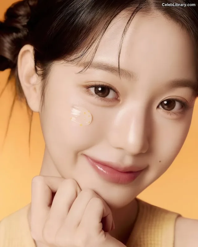 Jang Won-young  장원영 WONYOUNG photo 13 of 5846