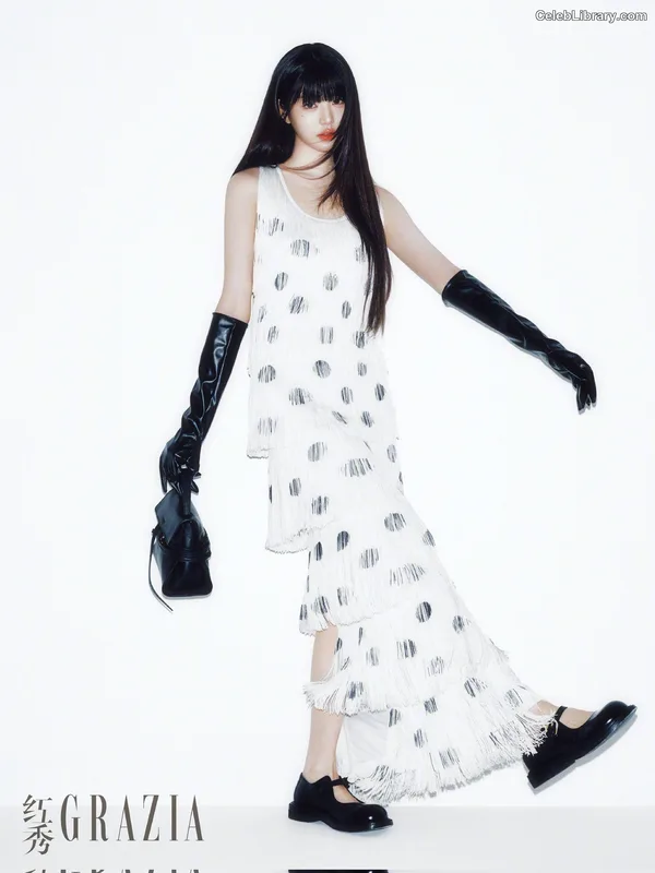 Jang Won-young  장원영 WONYOUNG photo 5 of 5846