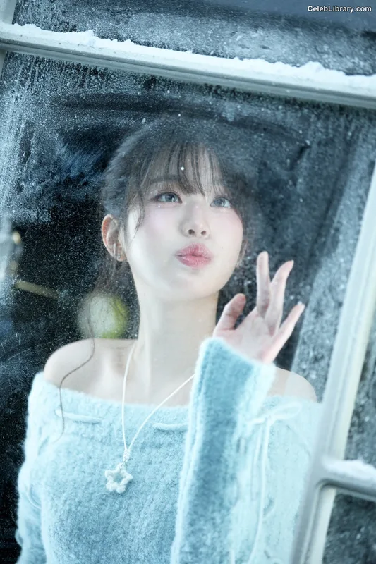 Jang Won-young  장원영 WONYOUNG photo 13 of 5846