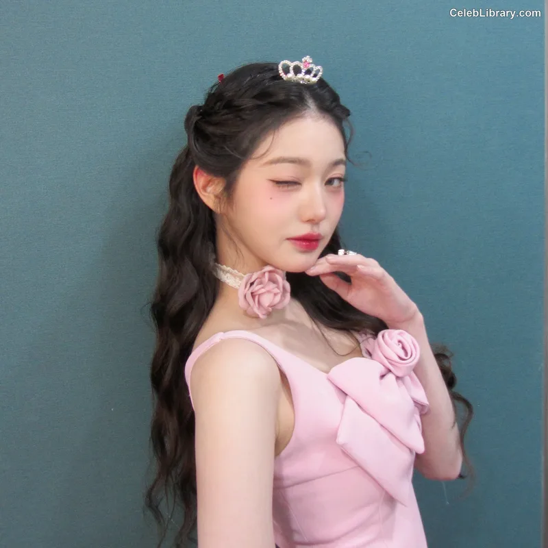 Jang Won-young  장원영 WONYOUNG photo 14 of 5846